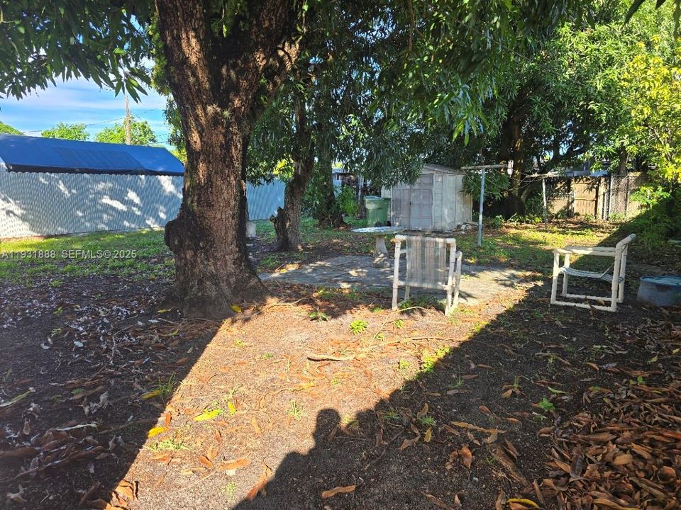 待售: $540,000 (4 贝兹, 3 浴室, 1397 平方英尺)