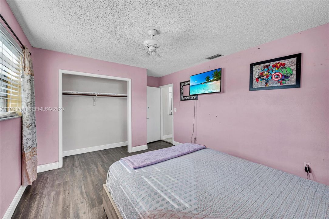 For Sale: $499,000 (3 beds, 2 baths, 2144 Square Feet)