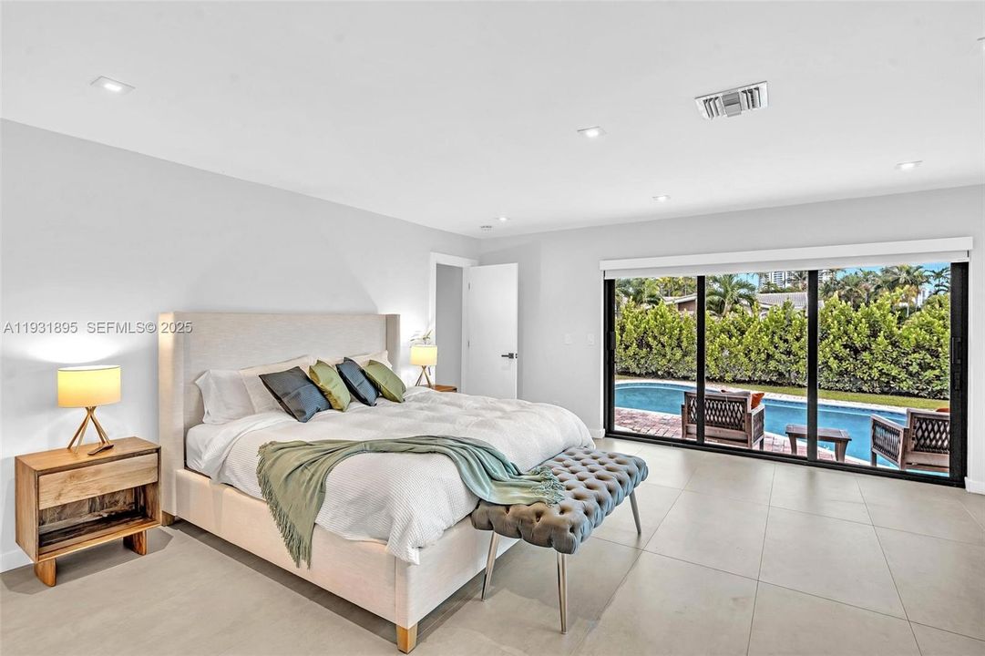 На продажу: $2,579,000 (3 спален, 4 ванн, 2492 Квадратных фут)