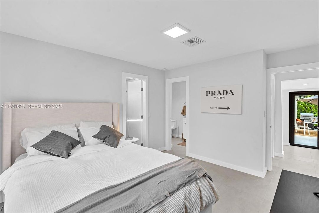 На продажу: $2,579,000 (3 спален, 4 ванн, 2492 Квадратных фут)