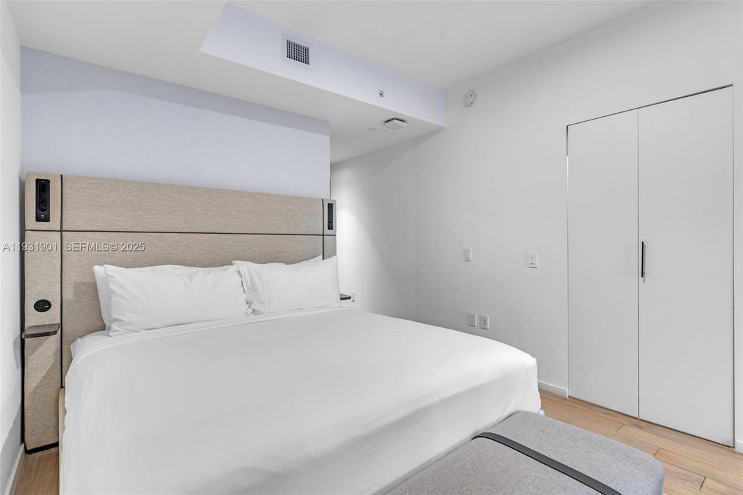 На продажу: $560,000 (1 спален, 1 ванн, 442 Квадратных фут)