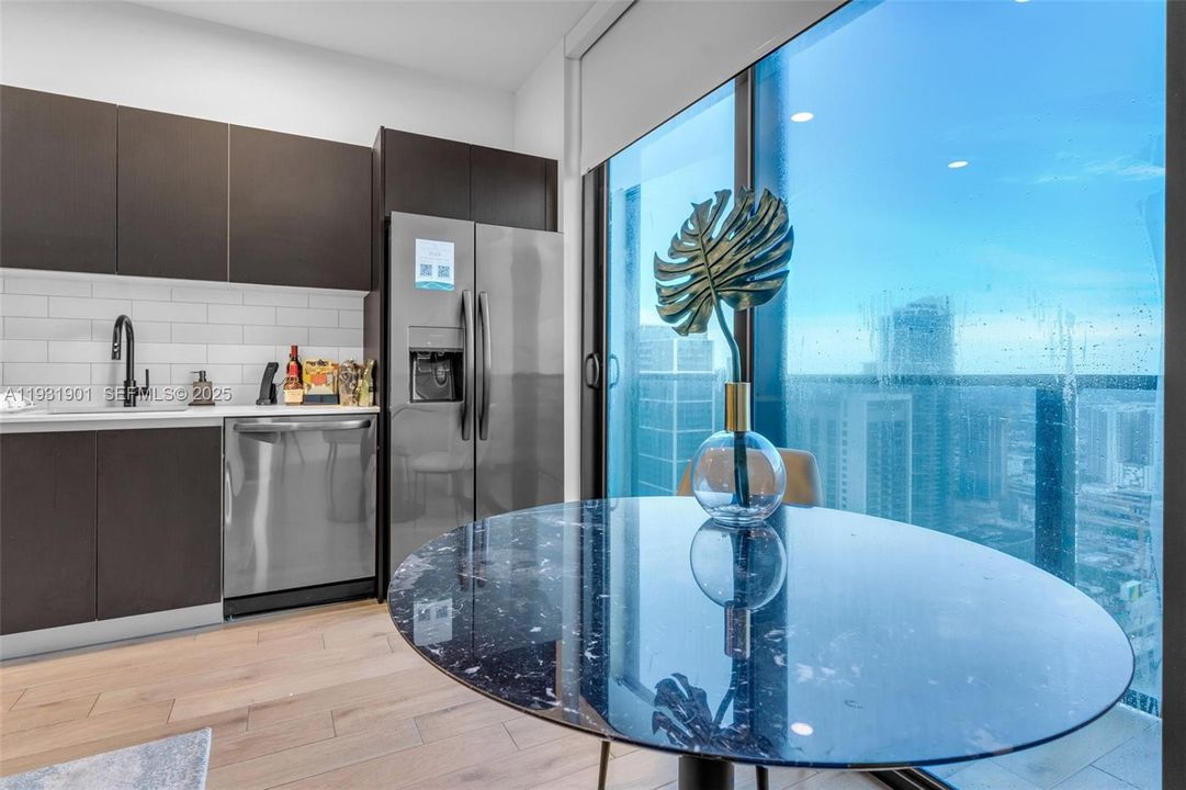 На продажу: $560,000 (1 спален, 1 ванн, 442 Квадратных фут)