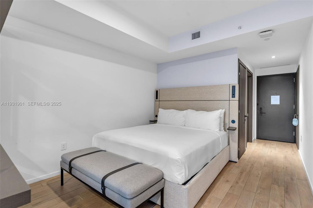 На продажу: $560,000 (1 спален, 1 ванн, 442 Квадратных фут)