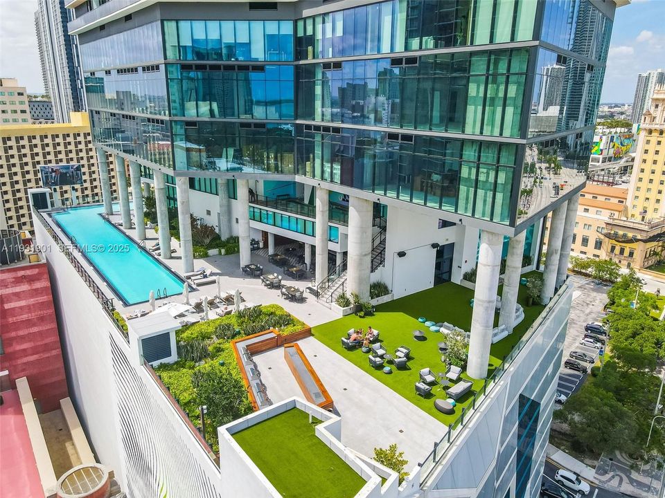 На продажу: $560,000 (1 спален, 1 ванн, 442 Квадратных фут)