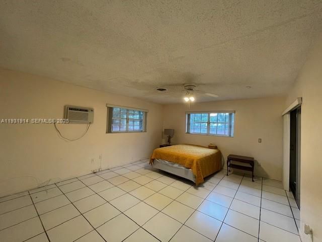 En Venta: $979,000 (3 camas, 2 baños, 2047 Pies cuadrados)