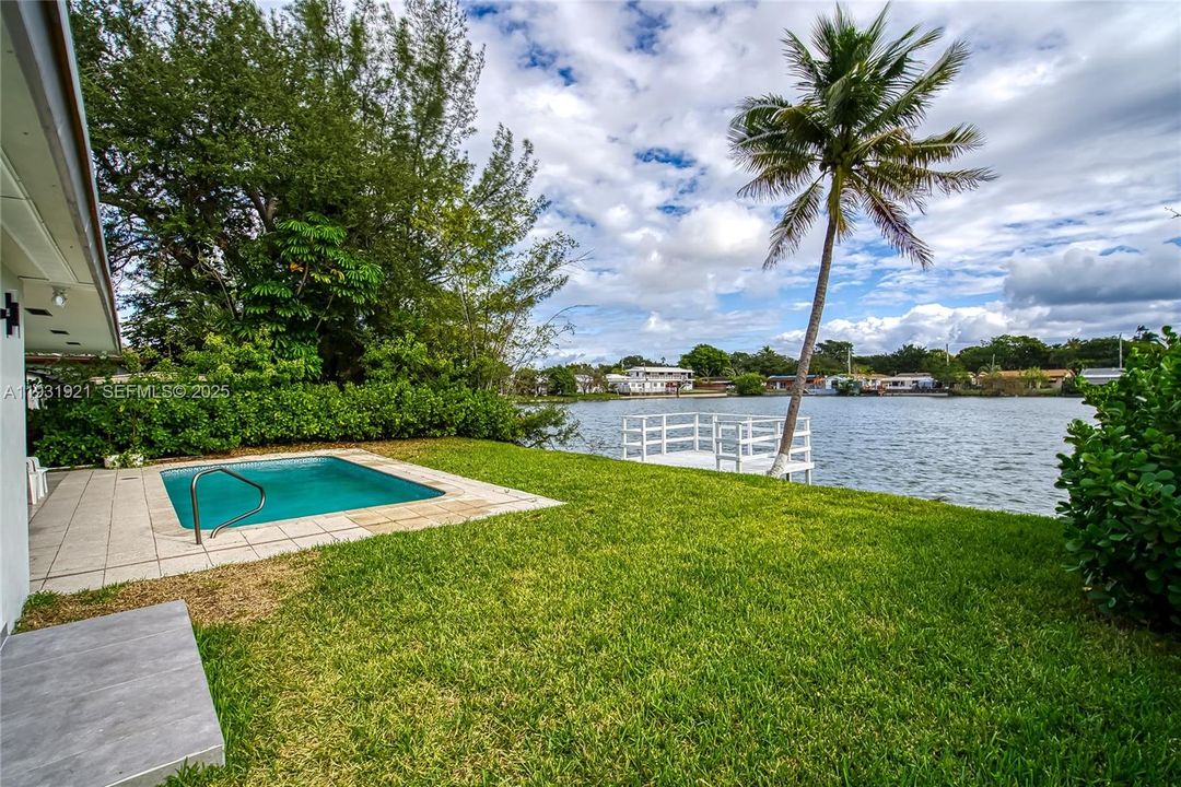 На продажу: $750,000 (3 спален, 3 ванн, 1432 Квадратных фут)