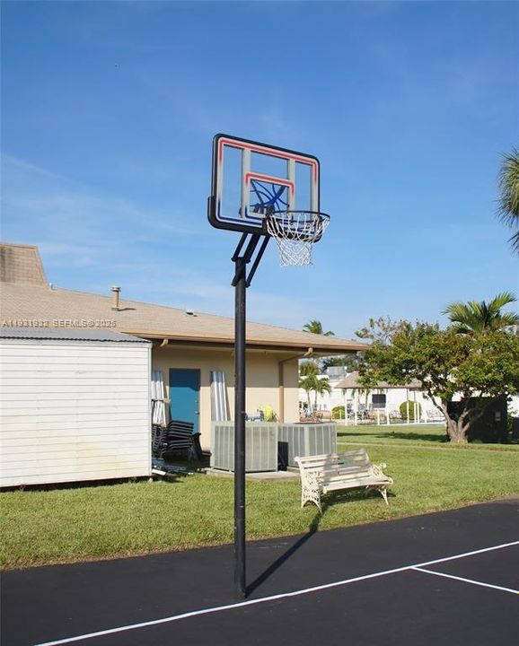 待售: $299,000 (2 贝兹, 2 浴室, 1449 平方英尺)