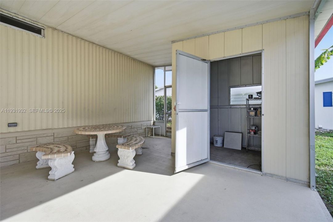 待售: $299,000 (2 贝兹, 2 浴室, 1449 平方英尺)