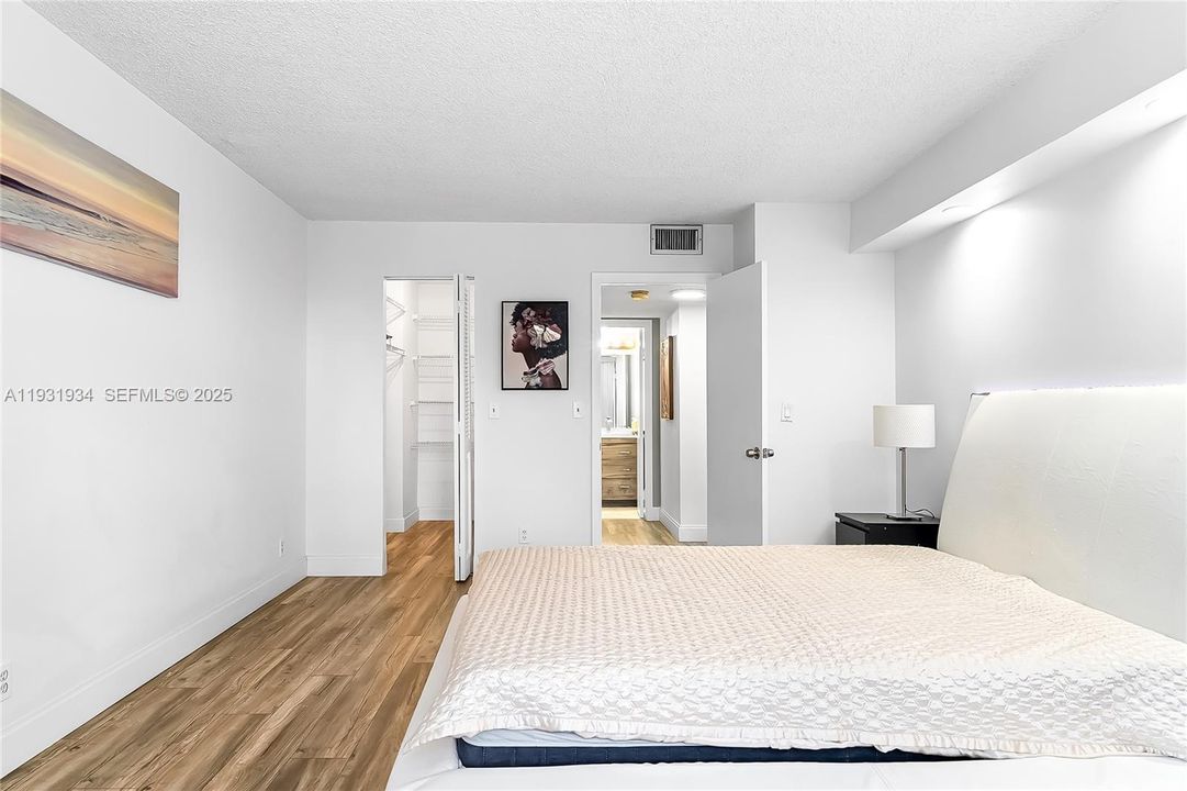 En Renta: $2,200 (1 camas, 1 baños, 915 Pies cuadrados)