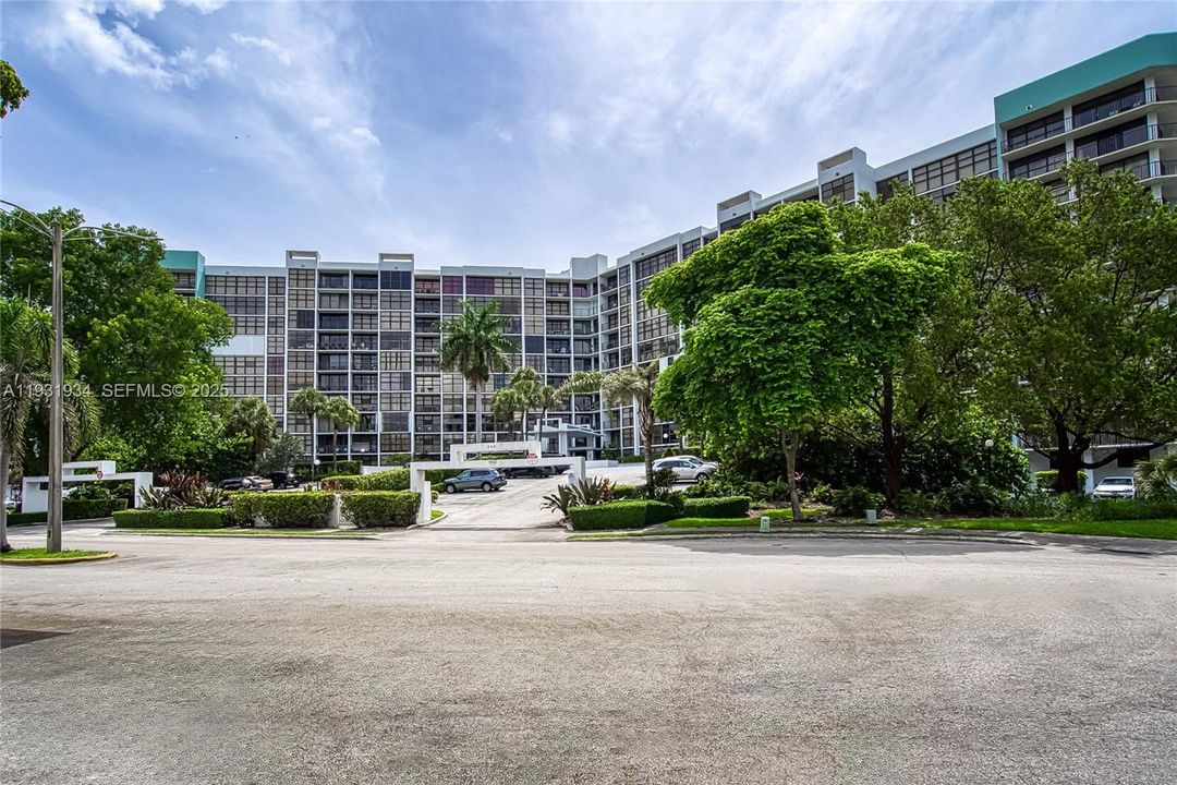 En Renta: $2,200 (1 camas, 1 baños, 915 Pies cuadrados)