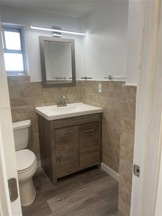 For Rent: $1,700 (0 beds, 1 baths, 448 Square Feet)