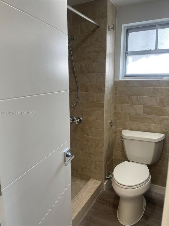 For Rent: $1,700 (0 beds, 1 baths, 448 Square Feet)