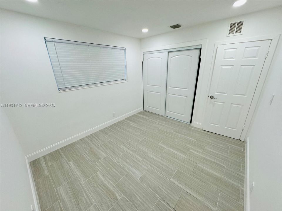 En Renta: $1,850 (2 camas, 1 baños, 2116 Pies cuadrados)