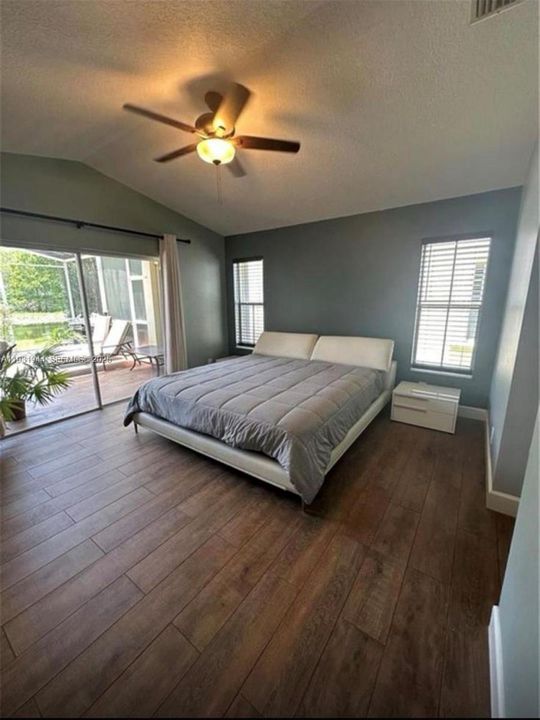 For Rent: $5,500 (4 beds, 2 baths, 2055 Square Feet)