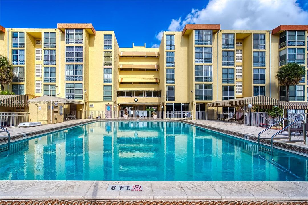 В аренду: $2,000 (1 спален, 1 ванн, 546 Квадратных фут)