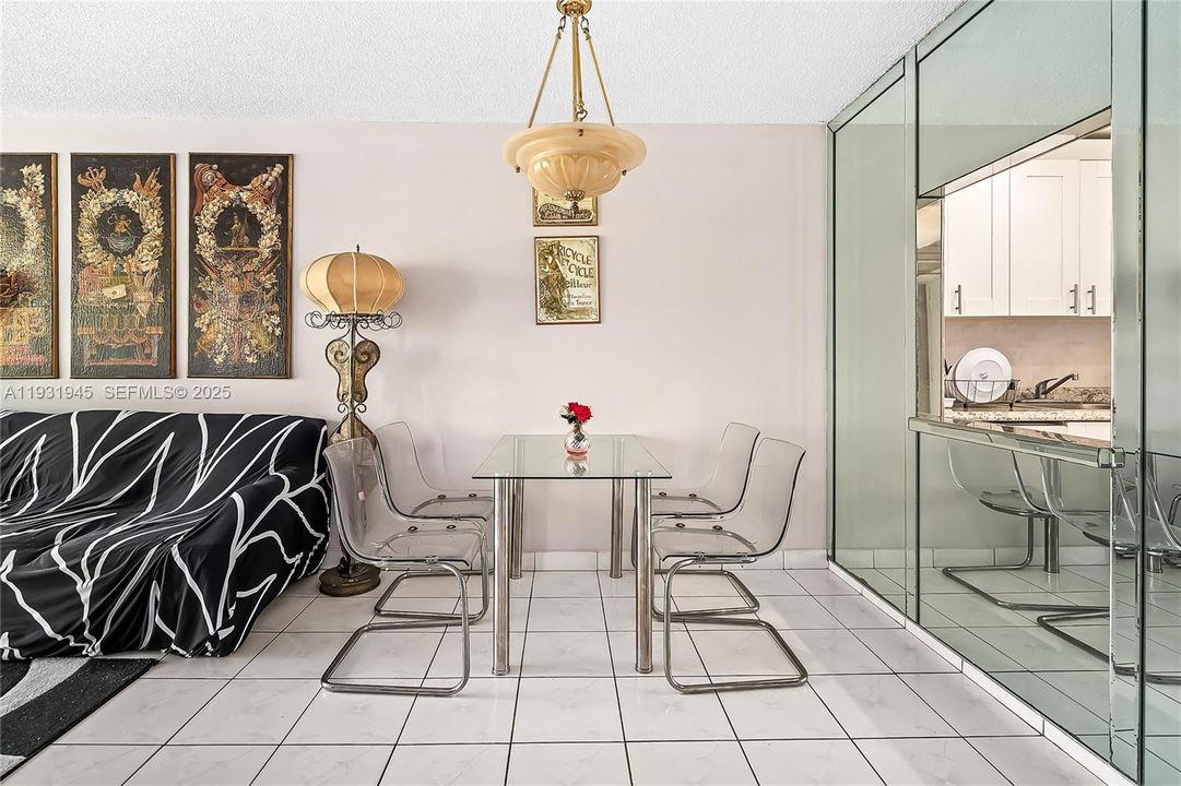 В аренду: $2,000 (1 спален, 1 ванн, 546 Квадратных фут)