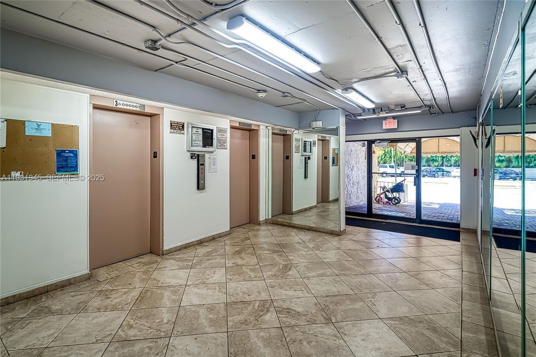 В аренду: $2,000 (1 спален, 1 ванн, 546 Квадратных фут)