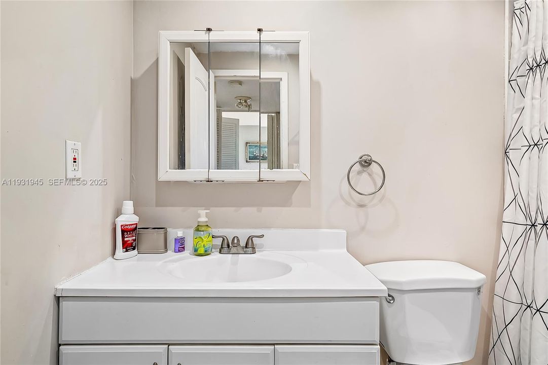 В аренду: $2,000 (1 спален, 1 ванн, 546 Квадратных фут)