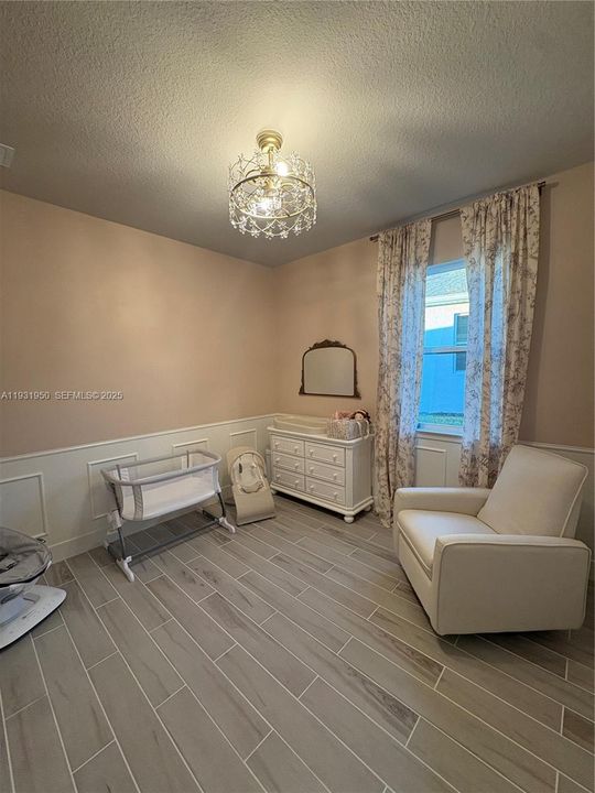 En Renta: $3,000 (4 camas, 2 baños, 2005 Pies cuadrados)