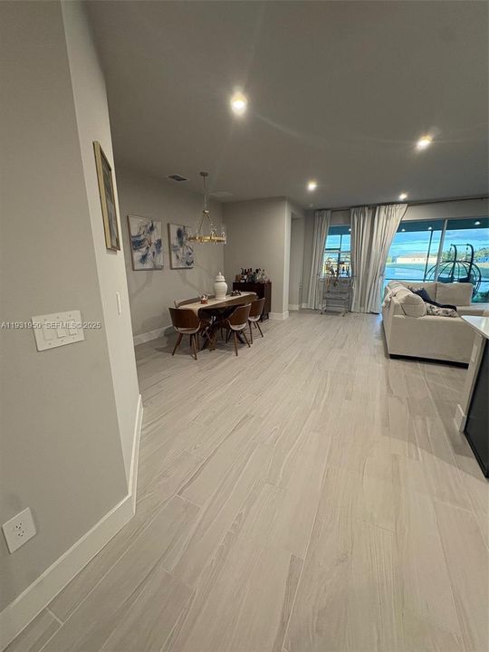 En Renta: $3,000 (4 camas, 2 baños, 2005 Pies cuadrados)