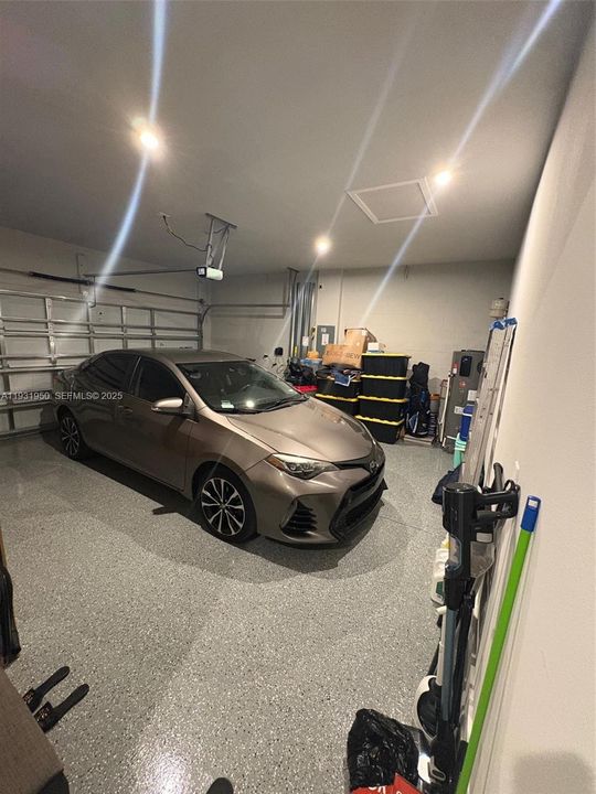 En Renta: $3,000 (4 camas, 2 baños, 2005 Pies cuadrados)