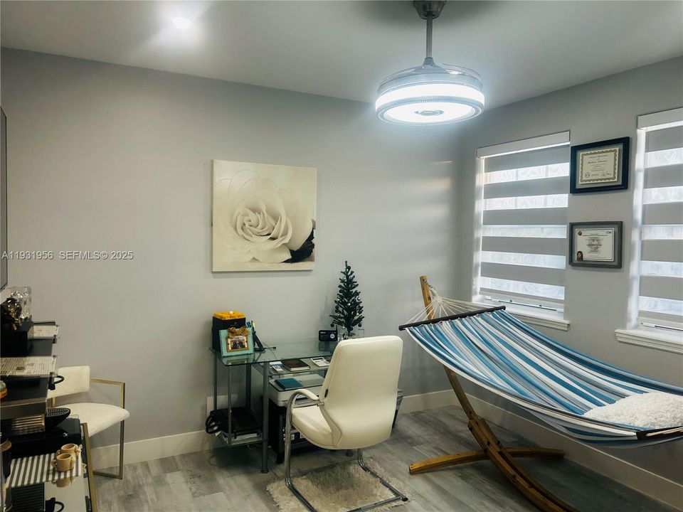 En Venta: $1,199,000 (6 camas, 5 baños, 3192 Pies cuadrados)