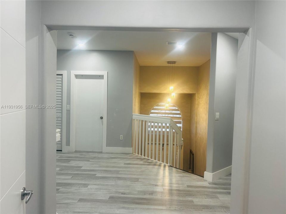 En Venta: $1,199,000 (6 camas, 5 baños, 3192 Pies cuadrados)