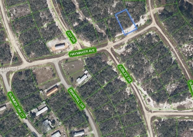 En Venta: $7,900 (0.21 acres)