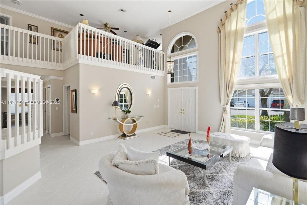 待售: $950,000 (4 贝兹, 3 浴室, 3378 平方英尺)