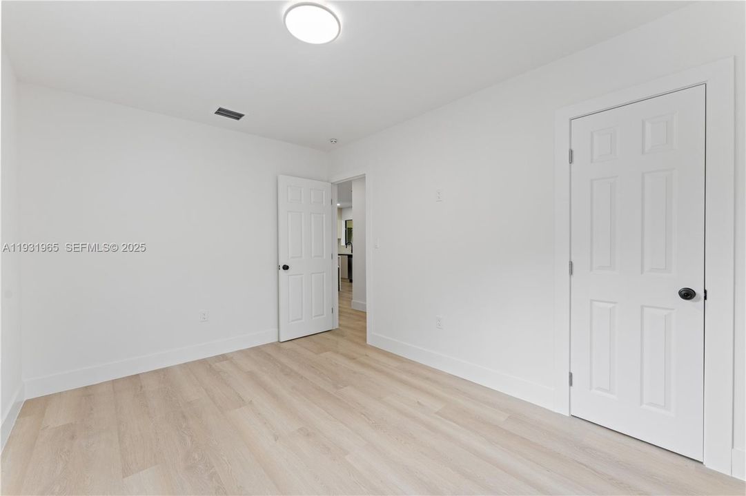 For Sale: $829,000 (4 beds, 2 baths, 1619 Square Feet)