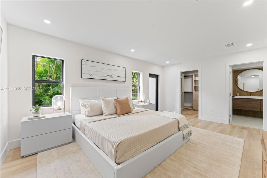 For Sale: $829,000 (4 beds, 2 baths, 1619 Square Feet)