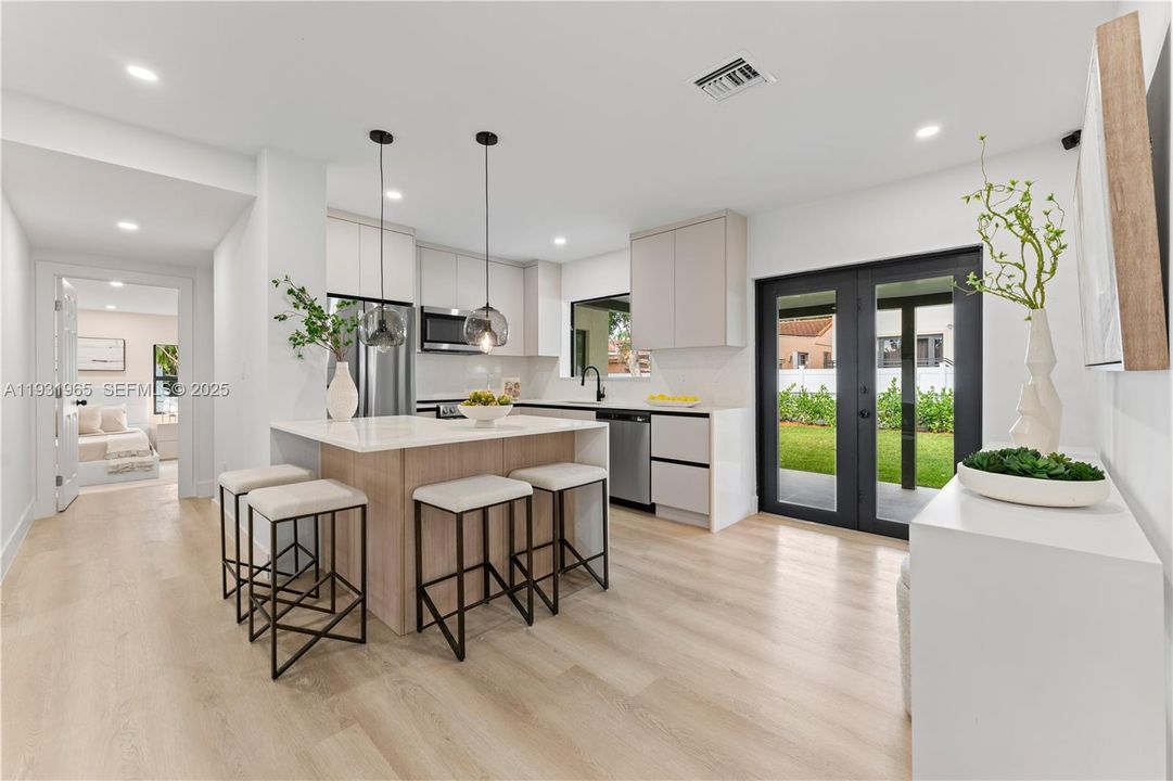 For Sale: $829,000 (4 beds, 2 baths, 1619 Square Feet)