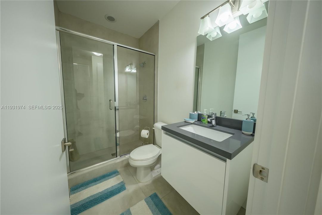 For Sale: $1,560,000 (5 beds, 5 baths, 3624 Square Feet)