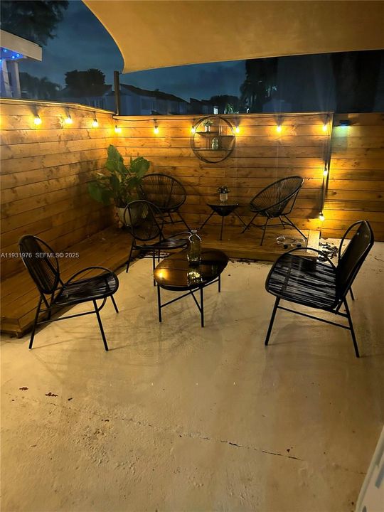 待售: $460,000 (2 贝兹, 2 浴室, 1170 平方英尺)