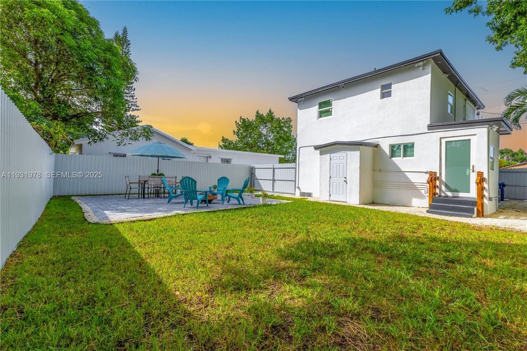 For Sale: $650,000 (0 beds, 0 baths, 1160 Square Feet)