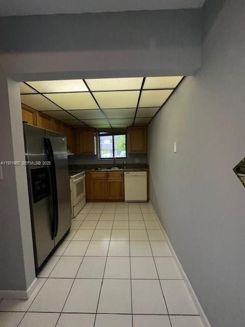 For Rent: $1,800 (2 beds, 2 baths, 905 Square Feet)