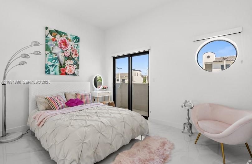 For Rent: $3,300 (2 beds, 2 baths, 0 Square Feet)