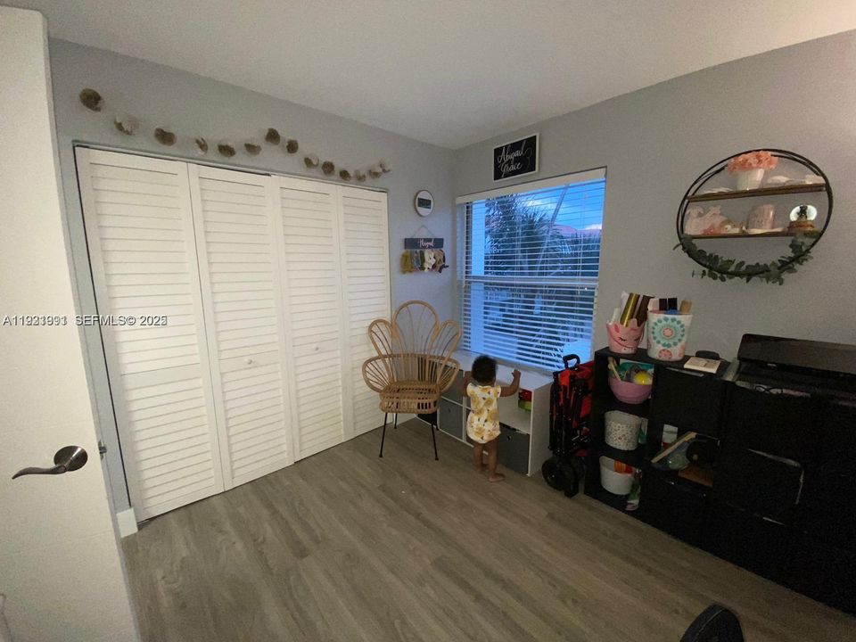 For Rent: $2,800 (2 beds, 2 baths, 1021 Square Feet)