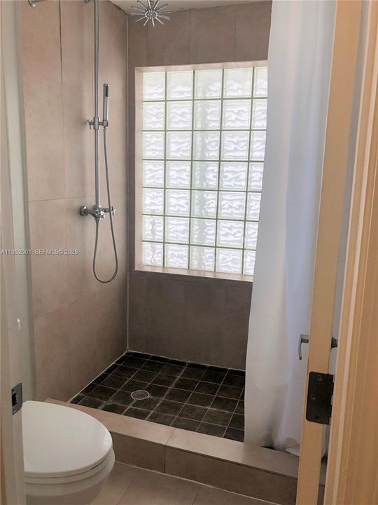 En Renta: $3,500 (2 camas, 2 baños, 1400 Pies cuadrados)