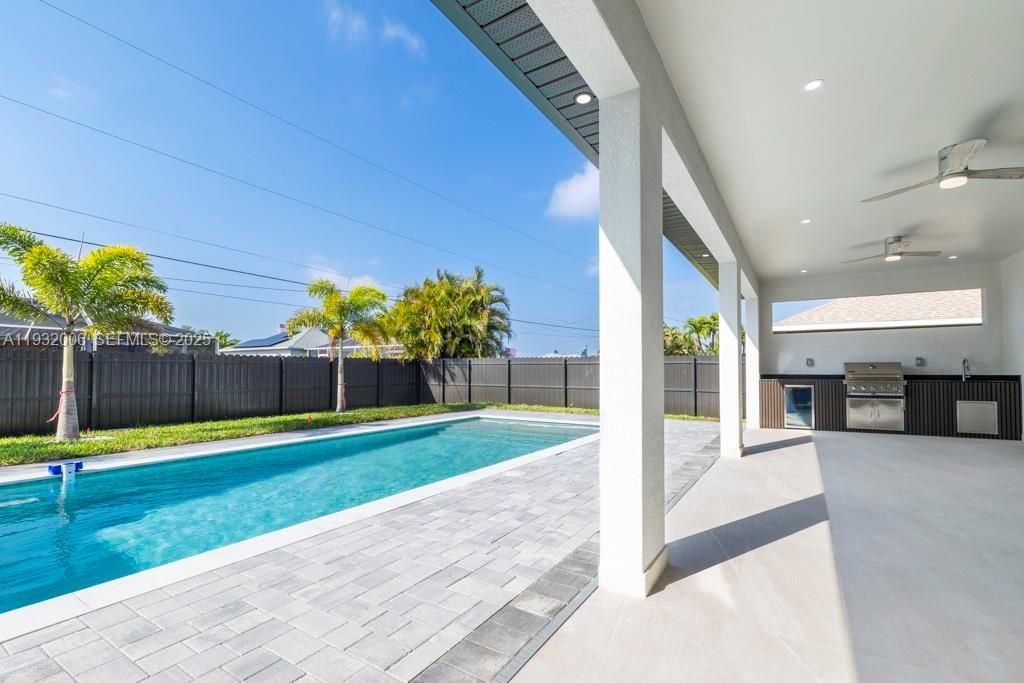 En Venta: $617,000 (4 camas, 3 baños, 0 Pies cuadrados)