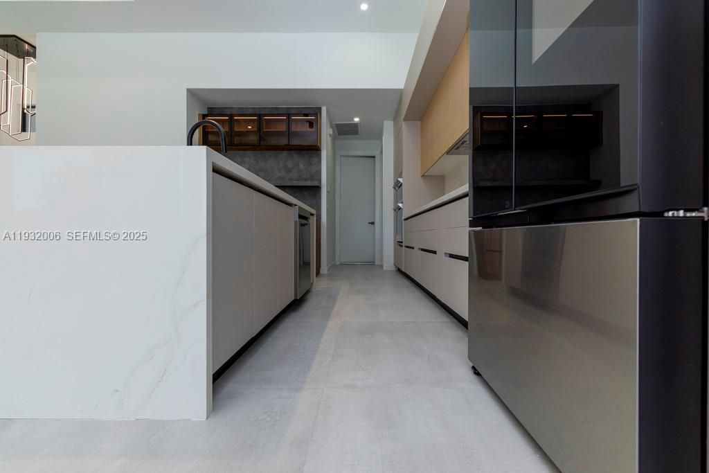 En Venta: $617,000 (4 camas, 3 baños, 0 Pies cuadrados)