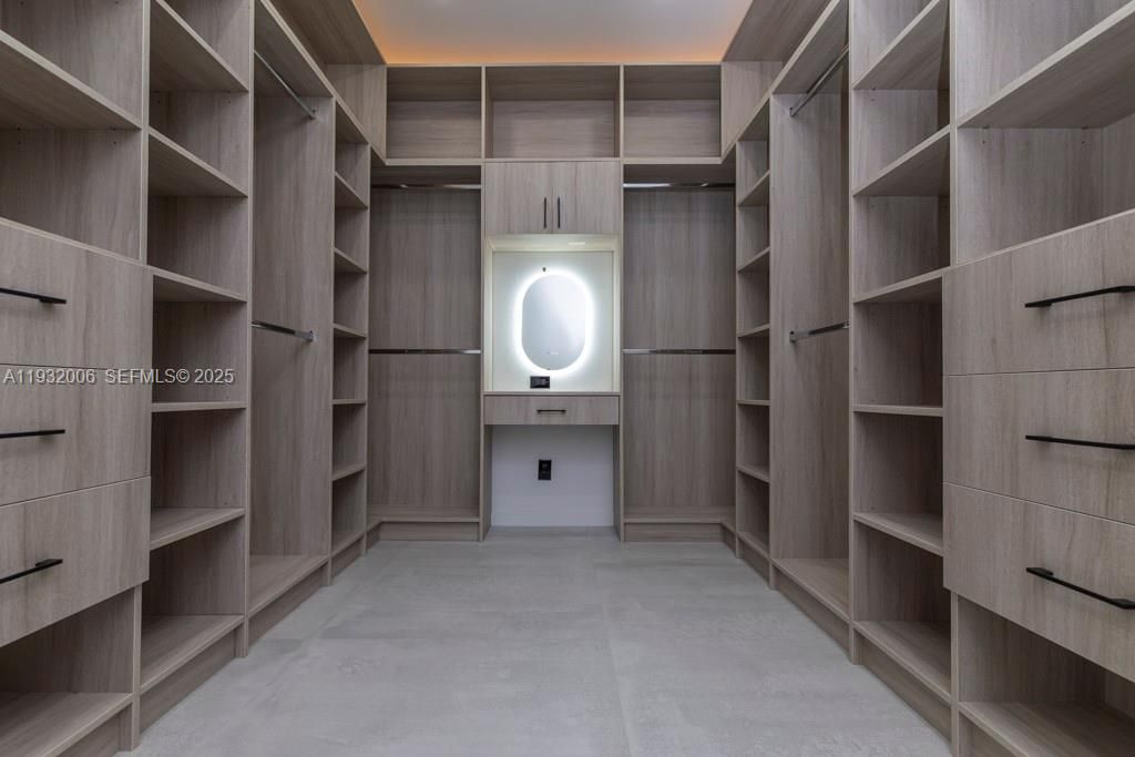 En Venta: $617,000 (4 camas, 3 baños, 0 Pies cuadrados)