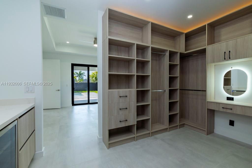 En Venta: $617,000 (4 camas, 3 baños, 0 Pies cuadrados)