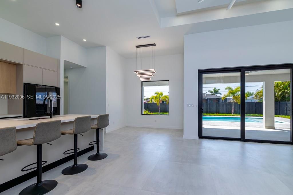 En Venta: $617,000 (4 camas, 3 baños, 0 Pies cuadrados)