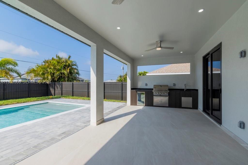 En Venta: $617,000 (4 camas, 3 baños, 0 Pies cuadrados)