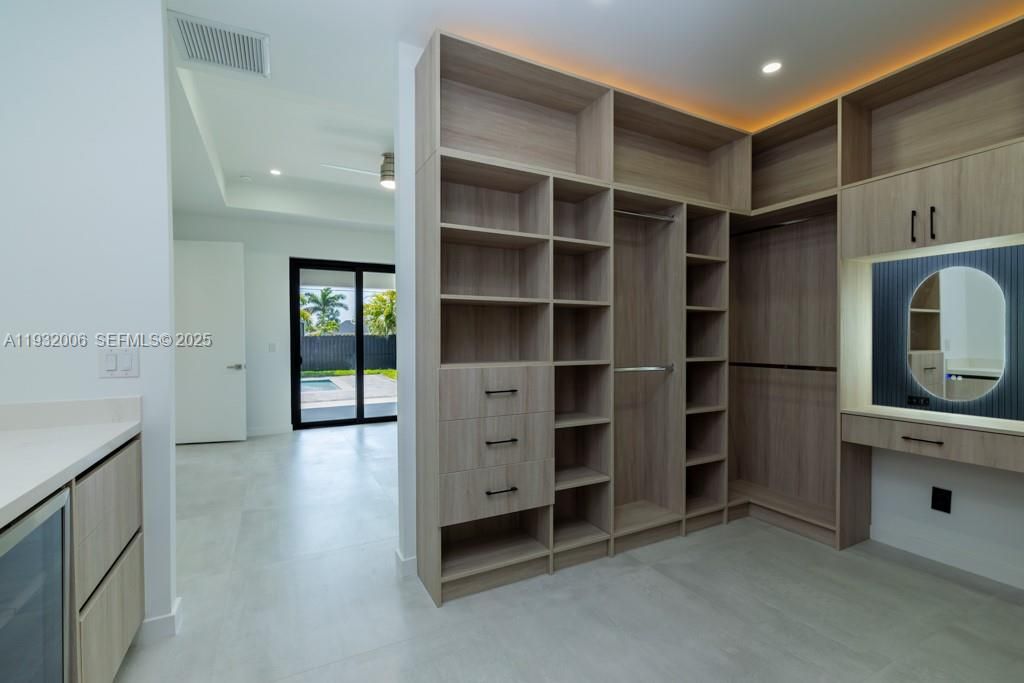 En Venta: $617,000 (4 camas, 3 baños, 0 Pies cuadrados)