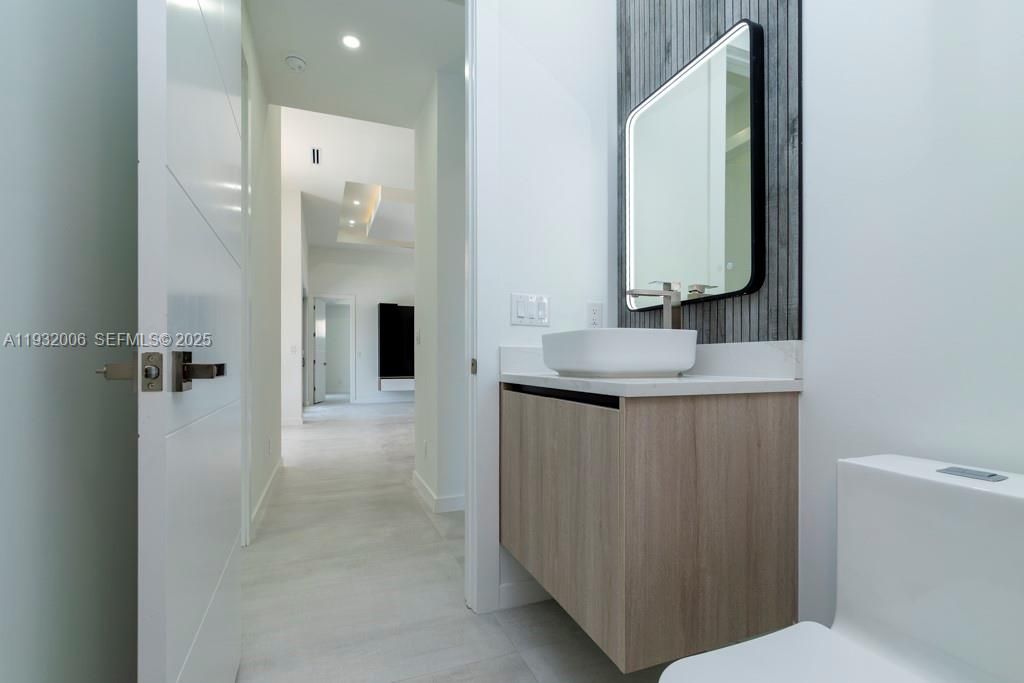 En Venta: $617,000 (4 camas, 3 baños, 0 Pies cuadrados)