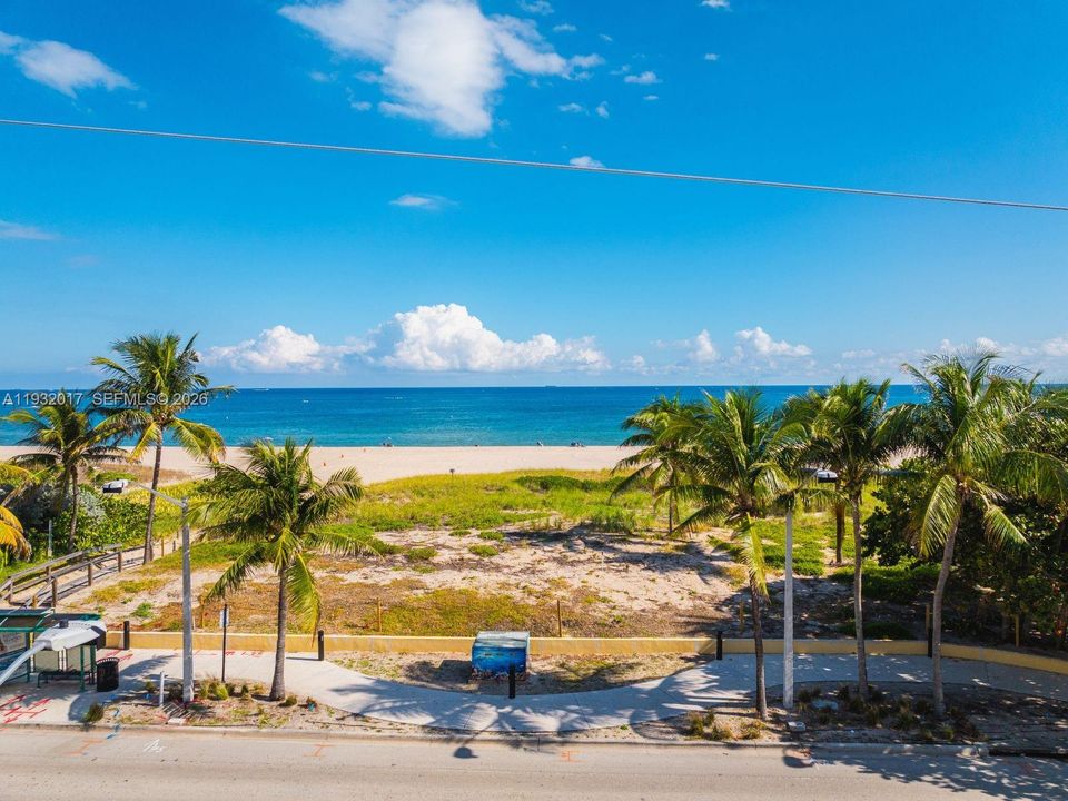 En Venta: $4,450,000 (4 camas, 4 baños, 3624 Pies cuadrados)