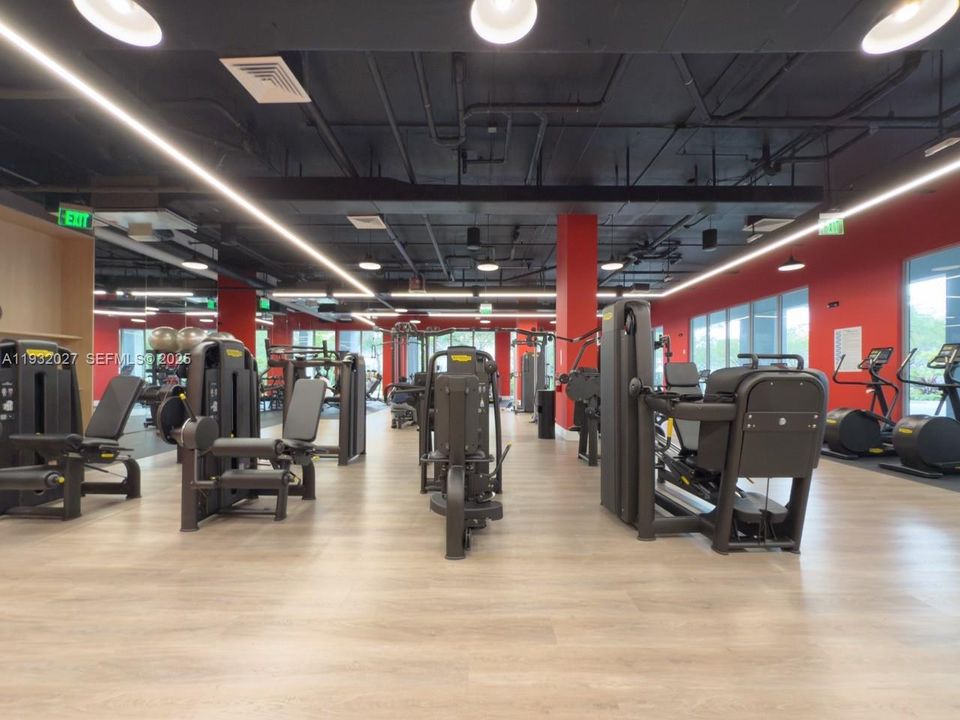 На продажу: $275,000 (1 спален, 1 ванн, 726 Квадратных фут)