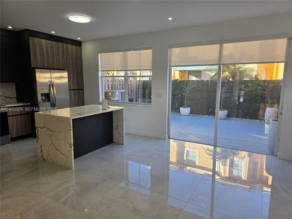 For Rent: $3,350 (4 beds, 2 baths, 1826 Square Feet)